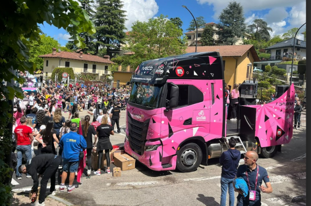 iveco guida la strada del cambiamento