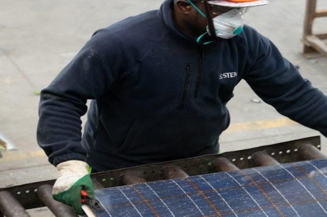 Ecolamp in prima linea nella gestione del “fine vita” dei pannelli fotovoltaici incentivati