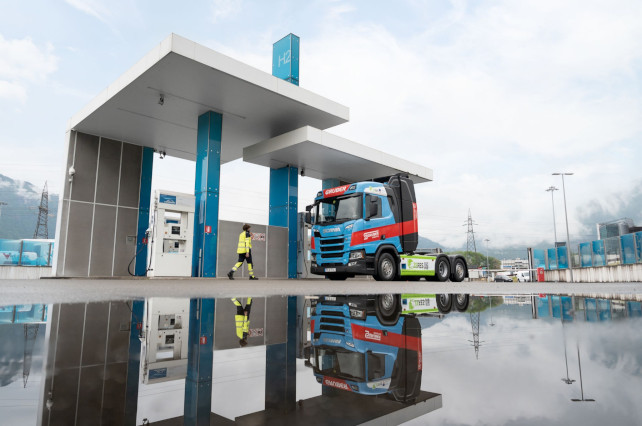 gruber logistics e scania